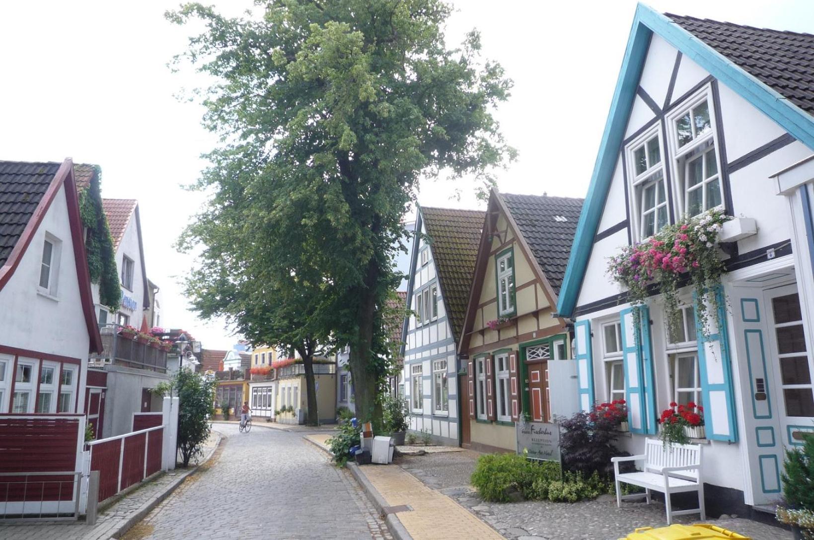 Kreuzliner Apartamento Rostock Exterior foto